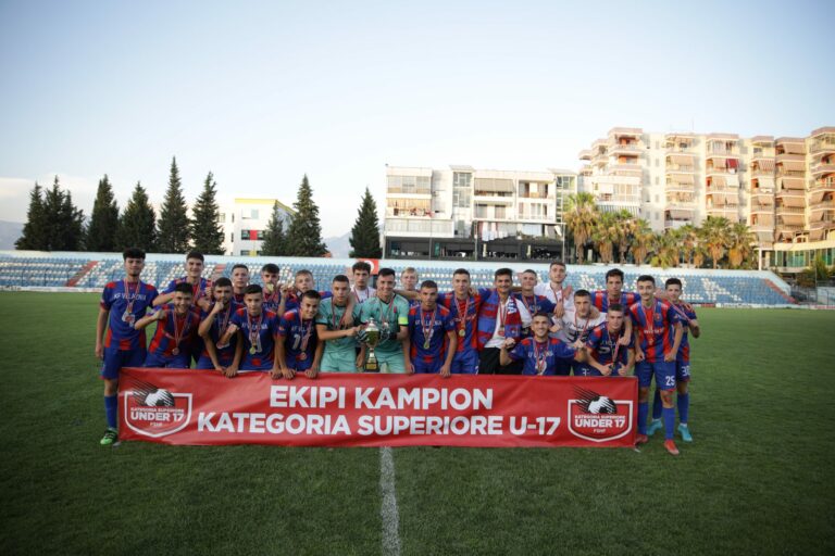 Vllaznia U17 shpallet kampione e Shqipërisë për sezonin 2021-2022