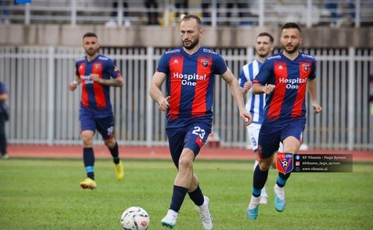 Vllaznia nuk ia del ndaj Tiranës. Vendos një gol i Abazajt