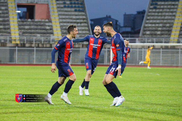 Trajneri Sedloski debuton me fitore në pankinën kuqeblu